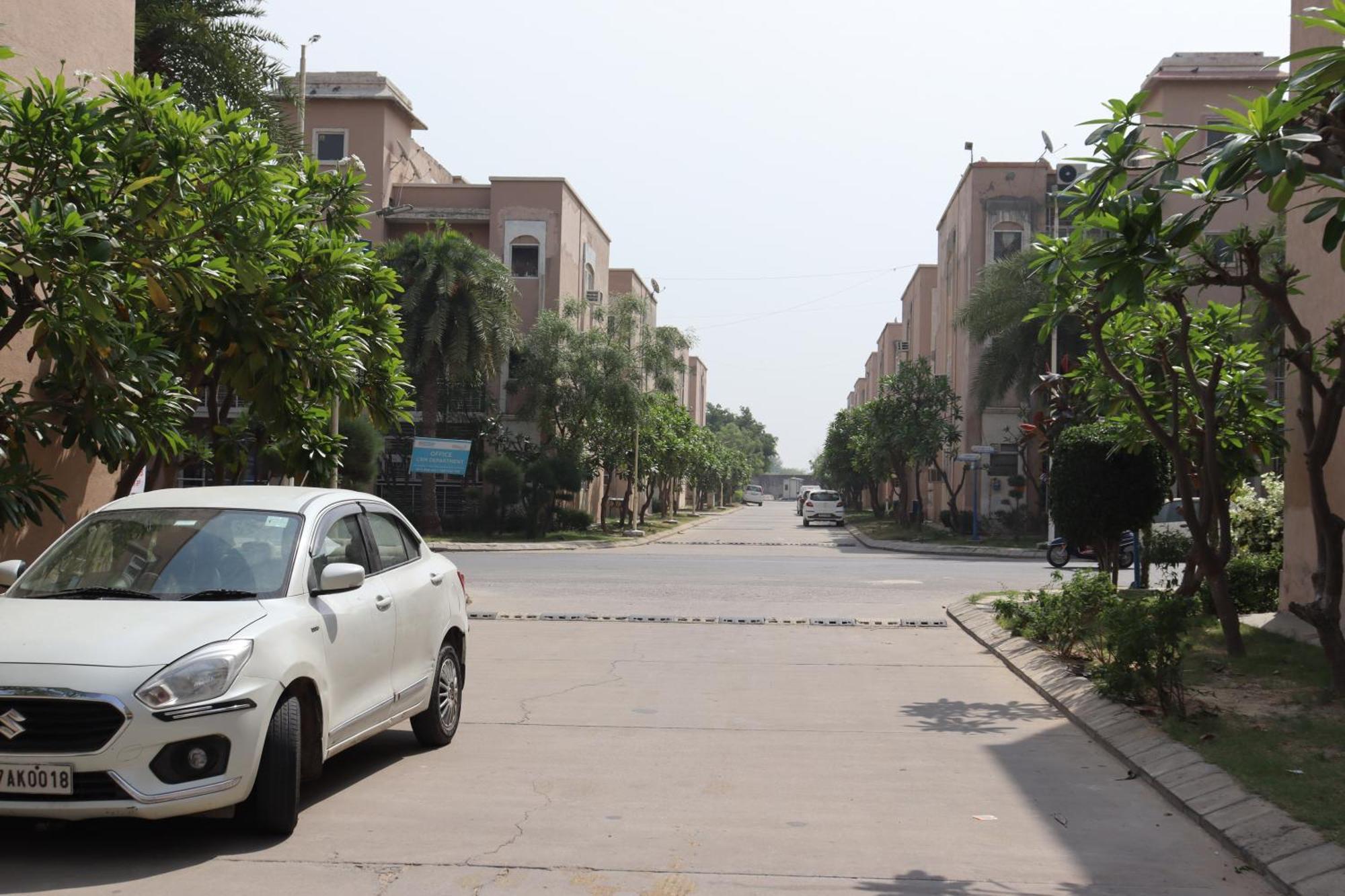 Omaxe Eternity Family Stay- Near Prem Mandir